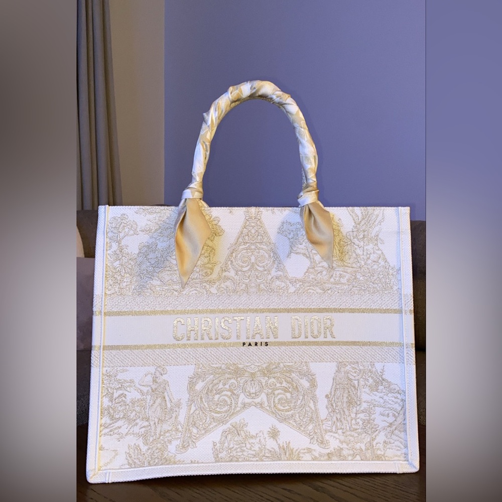 Christian Dior 2021 winter edition large book tote
